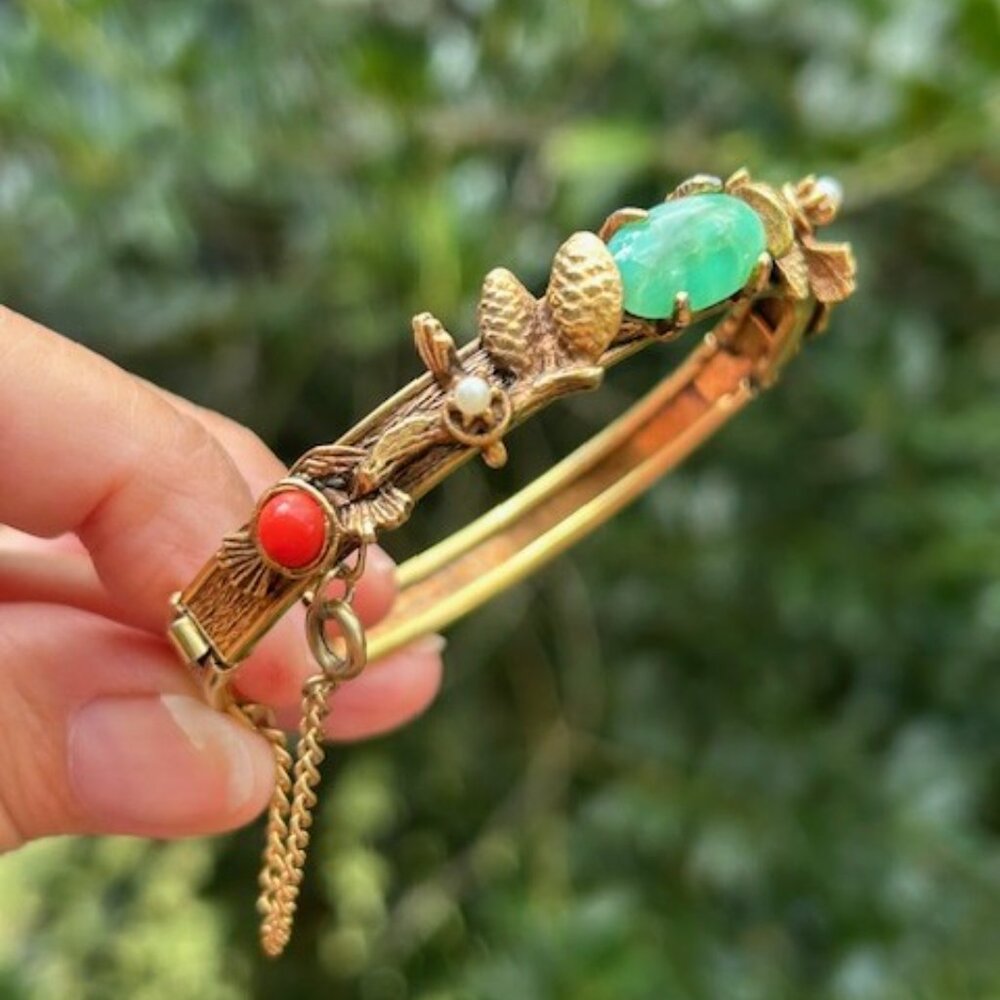 Victorian Revival Fall Winter Pinecone Stone Hing… - image 3